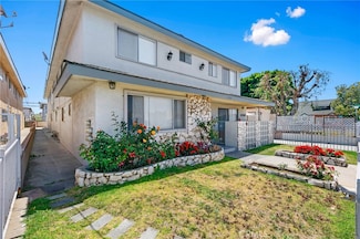 11726 Freeman Ave Unit A, Hawthorne, CA 90250