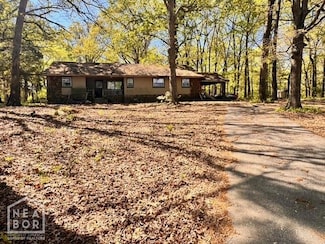 1405 Arrowhead Farm Rd, Jonesboro, AR 72401