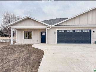 303 Rebecca Ln, Inwood, IA 51240