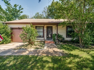 113 W State St, Garland, TX 75040