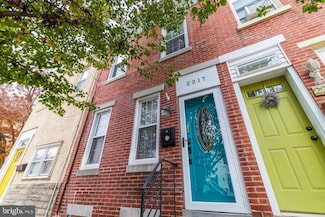 2217 Memphis St, Philadelphia, PA 19125