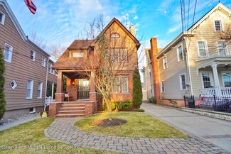 161 Bentley St, Staten Island, NY 10307