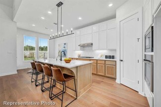 12342 Palmetto Dr, Mont Belvieu, TX 77523
