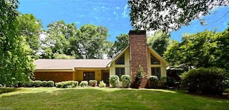 722 Colonial Dr, North Wilkesboro, NC 28659