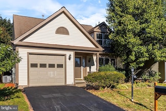 21039 Thoreau Ct, Sterling, VA 20164