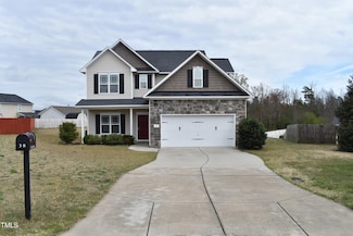 38 Hanson Ct, Bunnlevel, NC 28323