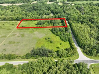 12791 Willow Ave, Grant Township, MI 49327