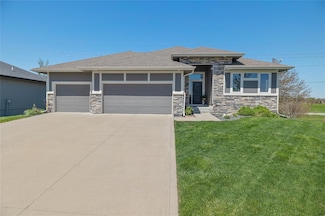 3210 NE 17th St, Ankeny, IA 50021