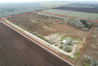2880 U S 59, Beeville, TX 78102