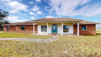 4329 Denton Rd, Dothan, AL 36303
