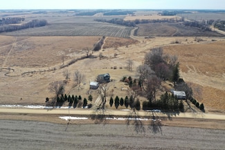 5138 85th St NE, Elgin, MN 55932