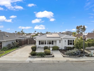 4866 Lorraine Dr, San Diego, CA 92115
