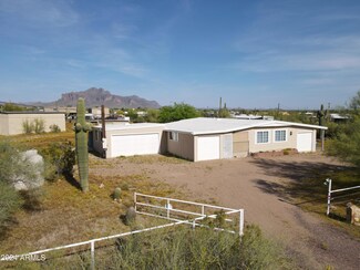 4655 N Saguaro Dr, Apache Junction, AZ 85120