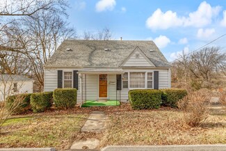 899 N 4th St, Sainte Genevieve, MO 63670