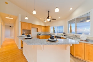81-976 Hale Ke'Eke'e Place, Kealakekua, HI 96750