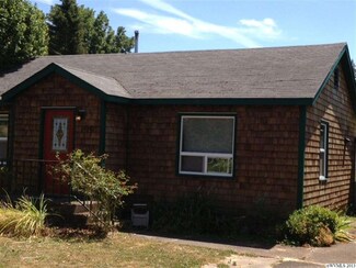 14942 Bobs Ave NE, Aurora, OR 97002