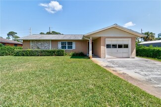 5880 76th Ln, Vero Beach, FL 32967