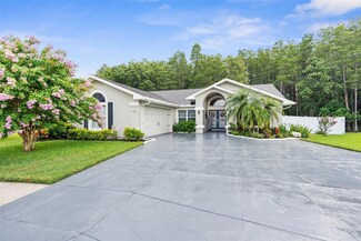 4939 Crestknoll Ln, New Port Richey, FL 34653