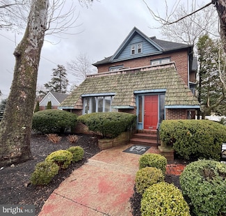 26 E Kings Hwy, Mount Ephraim, NJ 08059