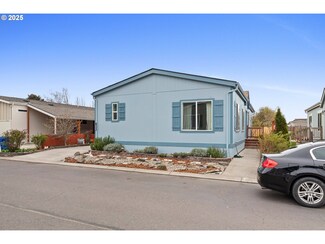 4329 Crystal Ave NE Unit 205, Salem, OR 97305