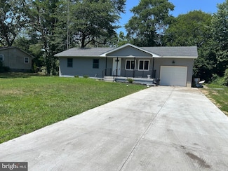 1398 S Myrtle St, Vineland, NJ 08360