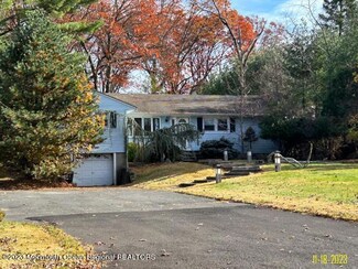 26 E Francis Ave, Morganville, NJ 07751