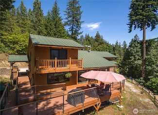 16537 Lakeview Dr, Leavenworth, WA 98826