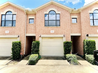 5941 South Loop E Unit 503, Houston, TX 77033
