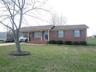 109 Southglenn Dr, Shelby, NC 28152