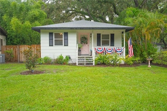 805 E 20th St, Sanford, FL 32771