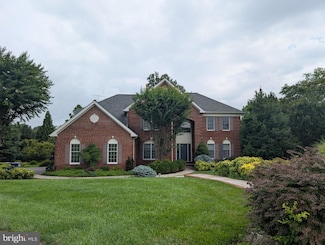 1781 Clovermeadow Dr, Vienna, VA 22182