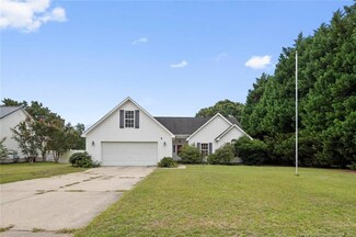 210 Montana Ln, Spring Lake, NC 28390