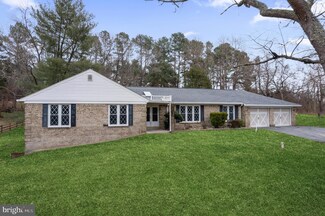 9101 Hall Ct, Owings, MD 20736