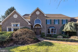 401 Providence Dr, Moorestown, NJ 08057