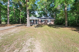 9366 Maple Ridge Dr, Saraland, AL 36571