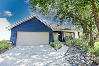 12506 Ivanhoe Ln, Fort Wayne, IN 46814