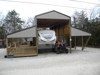 22413 Bluebird Trail, Wheatland, MO 65779