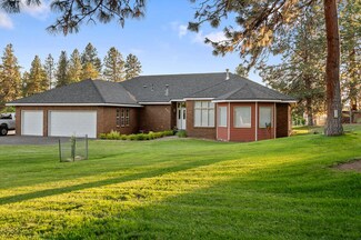 3448 Pine Tree Dr, Klamath Falls, OR 97603