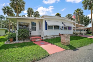 124A Shady Ln, Eustis, FL 32726