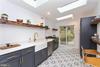 538 Saint Mary St, Baltimore, MD 21201