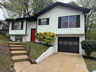 2555 Janice Cir NE, Birmingham, AL 35235