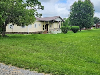 751 State Route 83, Beverly, OH 45715