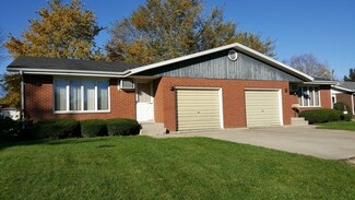 6 Greenwood Ct, Grant Park, IL 60940