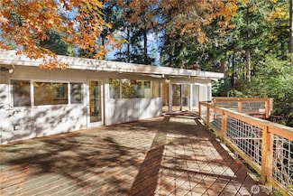 12117 SE 26th St, Bellevue, WA 98005