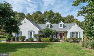 210 Woodcrest Dr, Lancaster, PA 17602