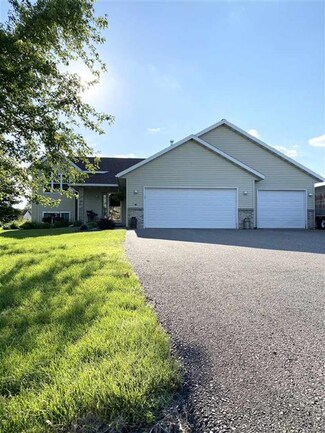 2051 Gary Lee Dr, Kronenwetter, WI 54455