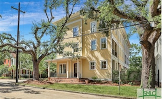 214 W Gwinnett St, Savannah, GA 31401