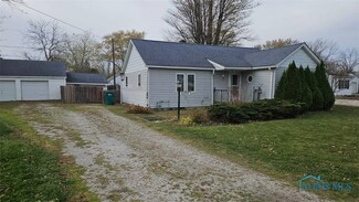 29435 Kearsley St, Millbury, OH 43447