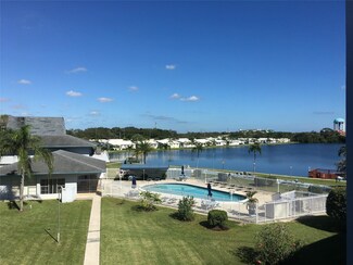 2223 Park Ln Unit 109, Hollywood, FL 33021