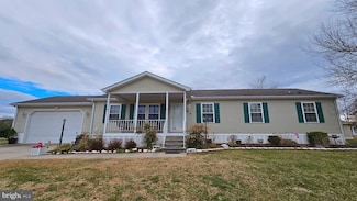 40 Kensington Dr, Easton, MD 21601